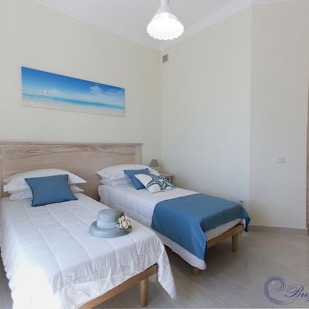Brezza Marina Luxury Rooms 卡利亚里 外观 照片