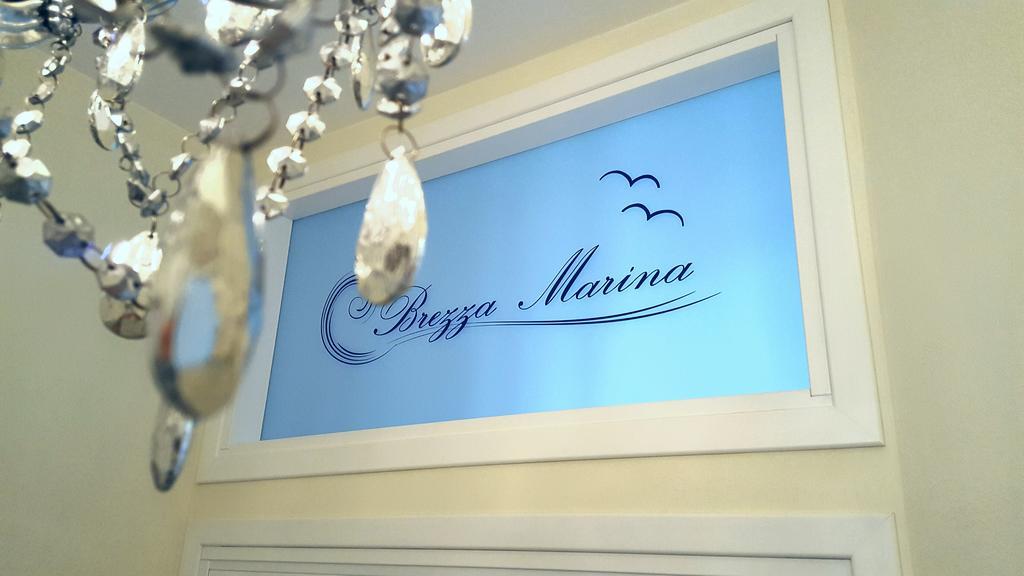 Brezza Marina Luxury Rooms 卡利亚里 外观 照片