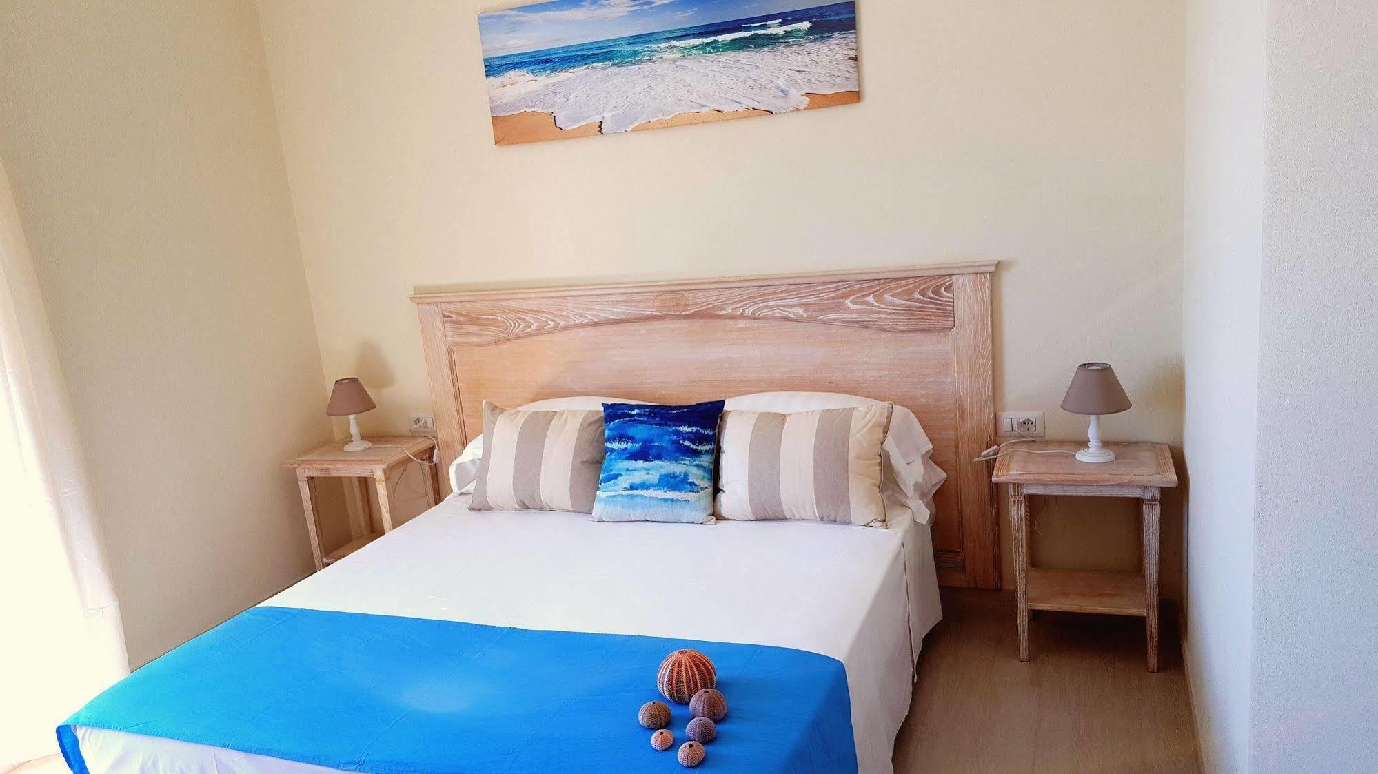 Brezza Marina Luxury Rooms 卡利亚里 外观 照片